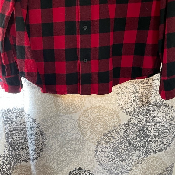 North Western Manufacturing Co by Bluenotes Red and Black Flannel - Picture 5 of 6